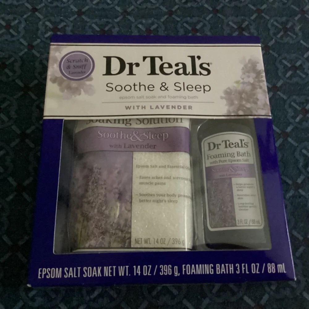 Dr Teal’s Soothe & Sleep Epsom Salt Soak and Foaming Bath with Lavender